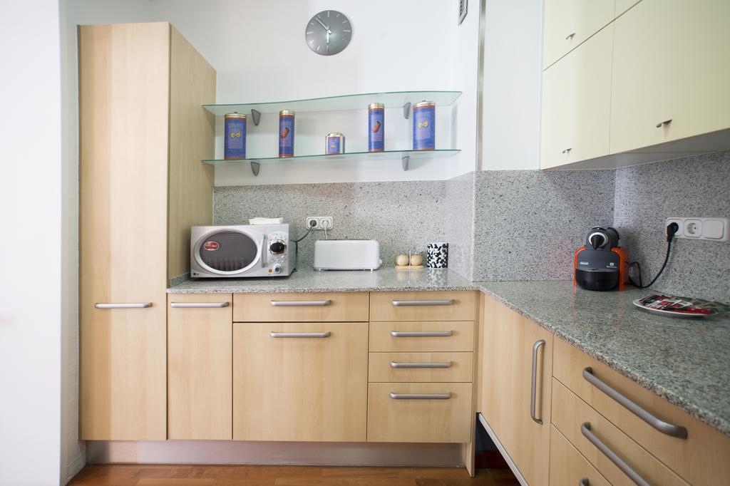 Canela Homes Barcelona Universitat エクステリア 写真